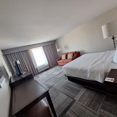 Hampton Inn & Suites Artesia Bagian luar foto