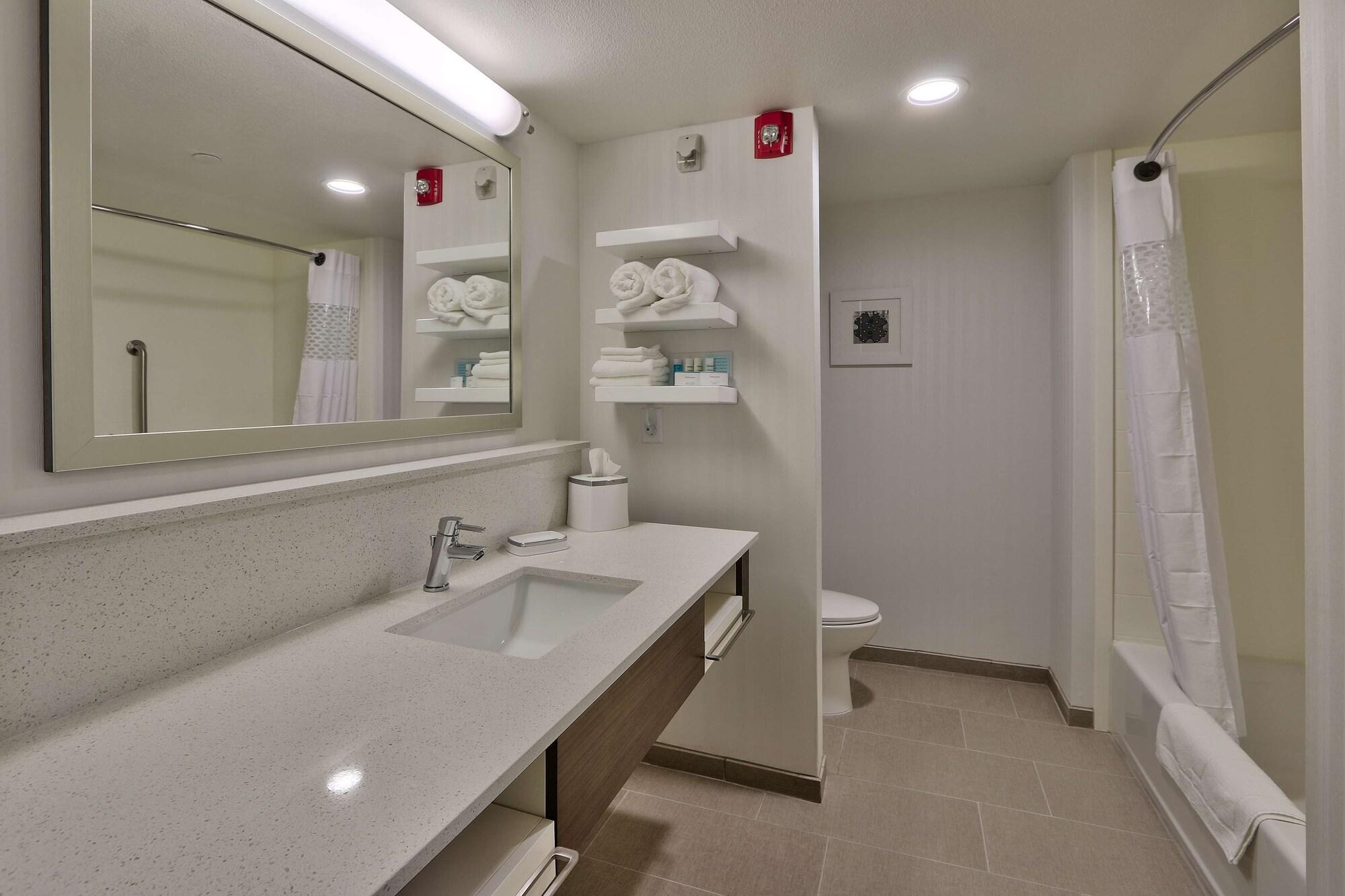 Hampton Inn & Suites Artesia Bagian luar foto