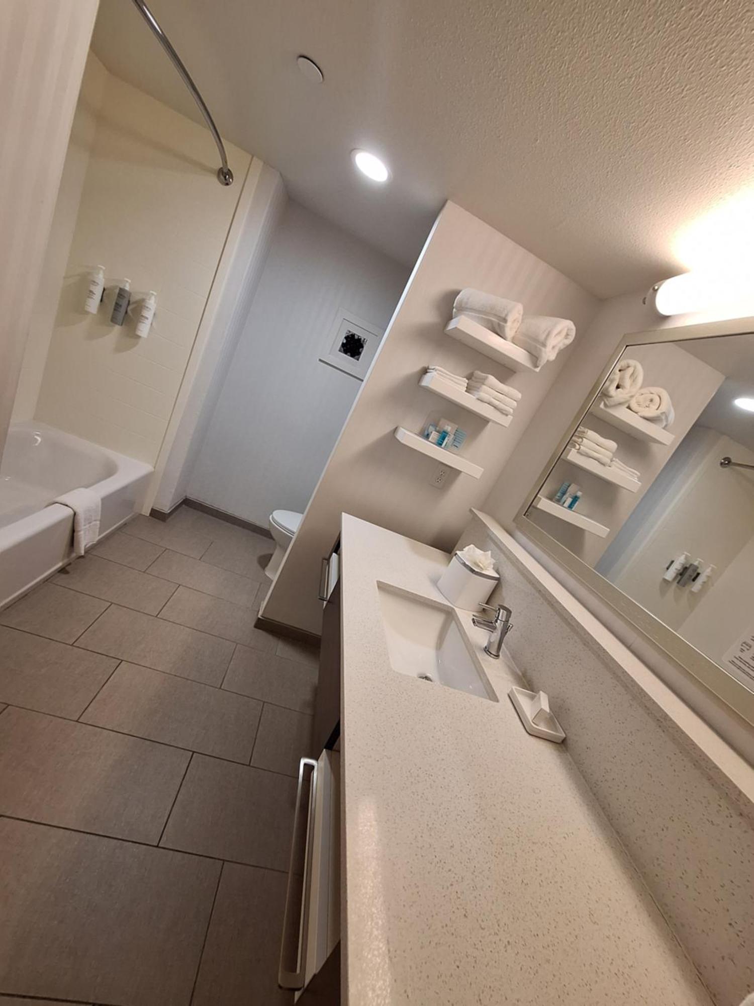 Hampton Inn & Suites Artesia Bagian luar foto